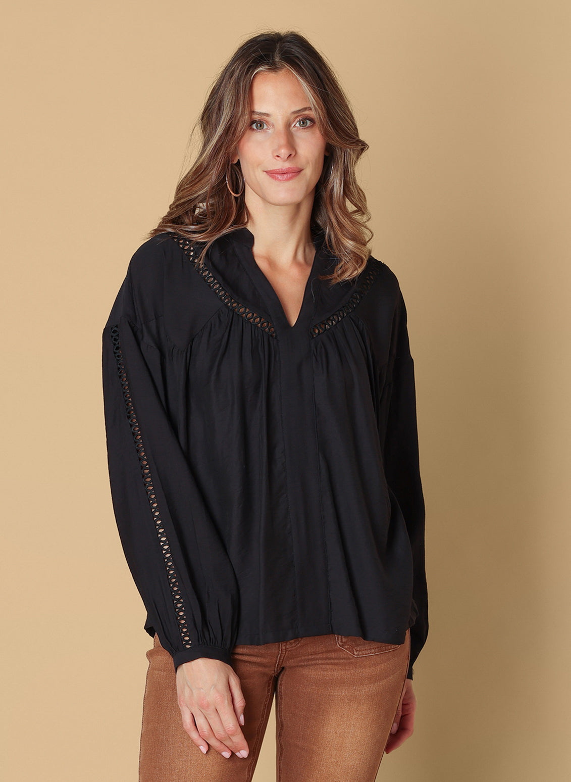 Soumia | Black