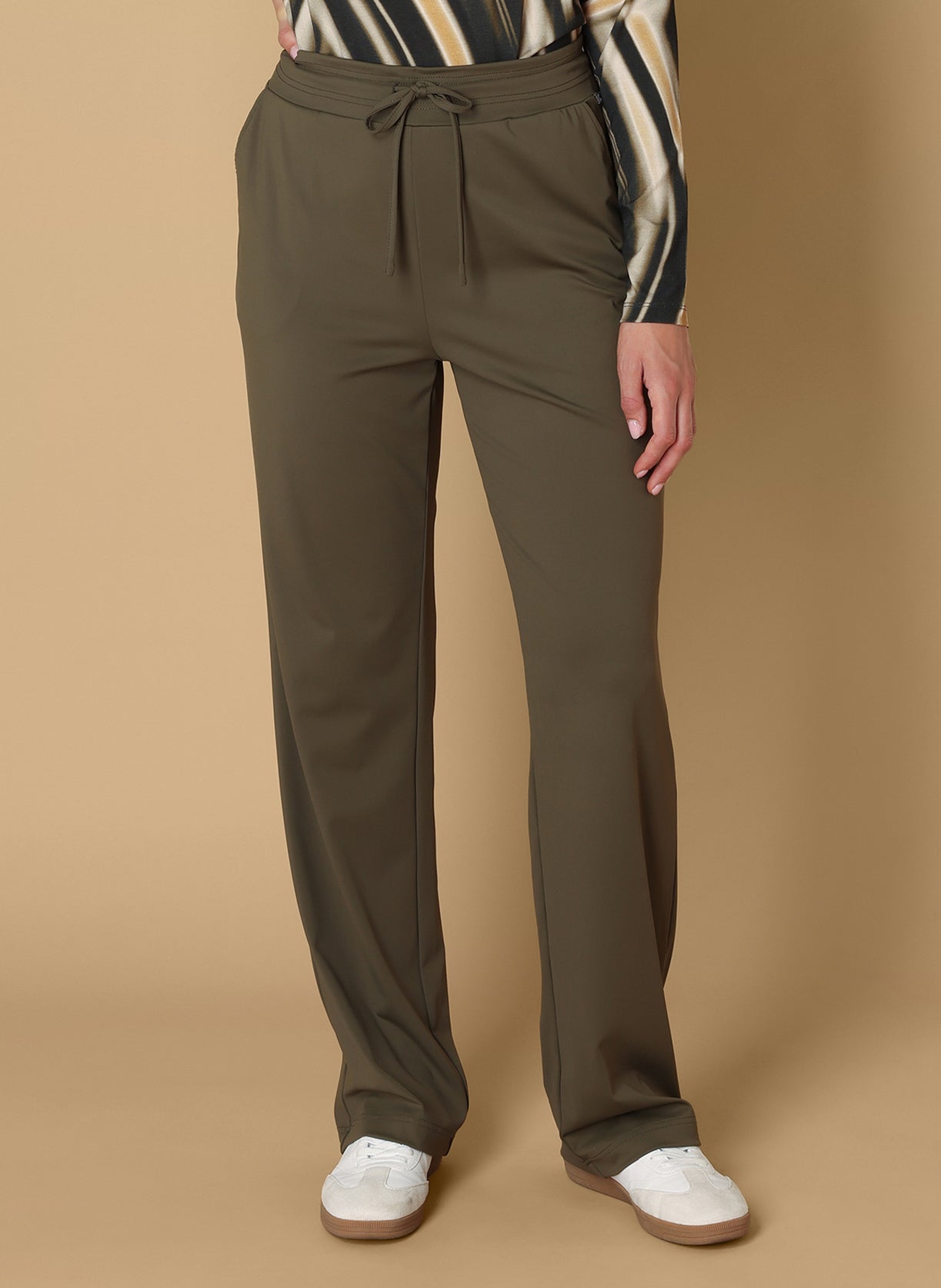 Suza | Olive