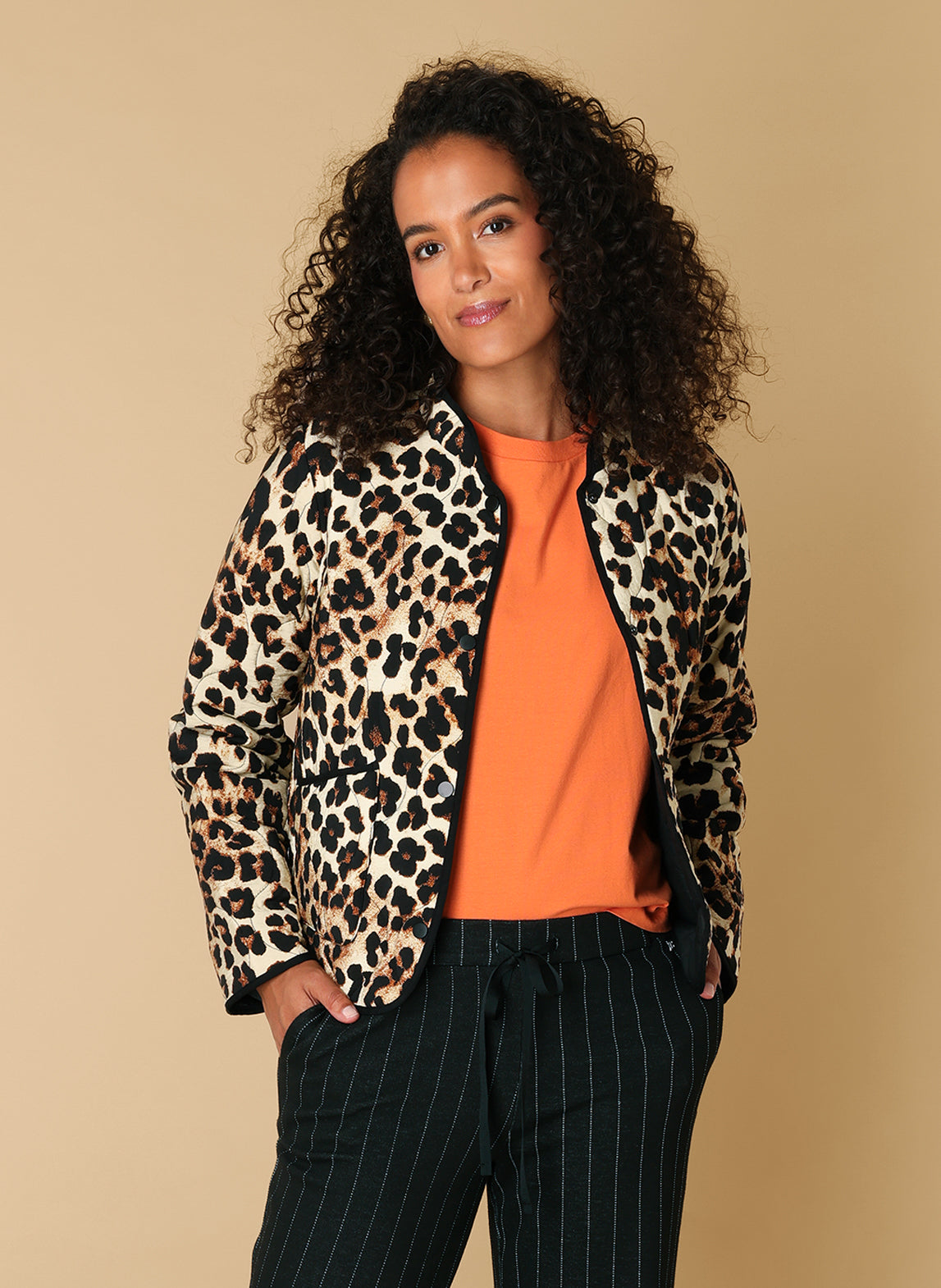 Rosan | Black/Multi-Colour