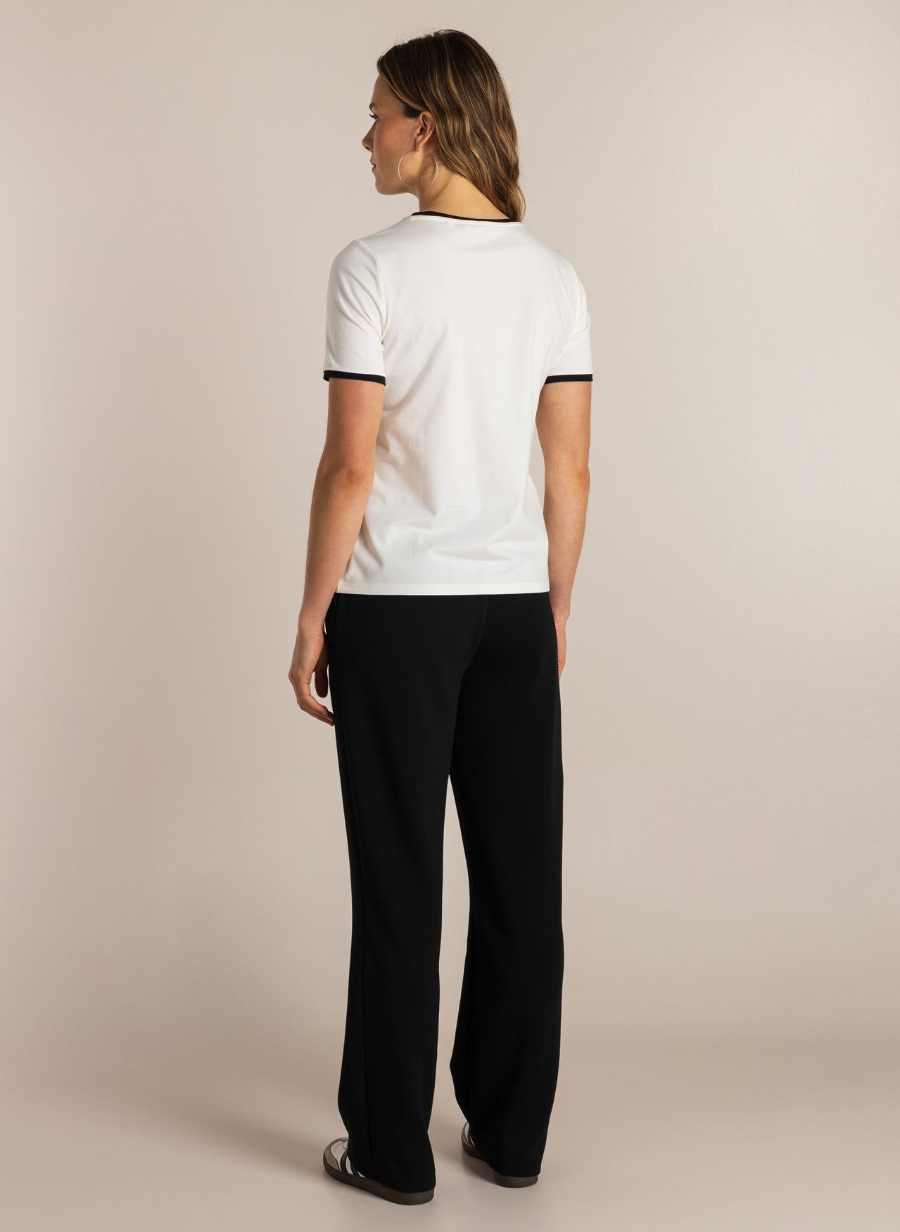 Semma | Off White/Black