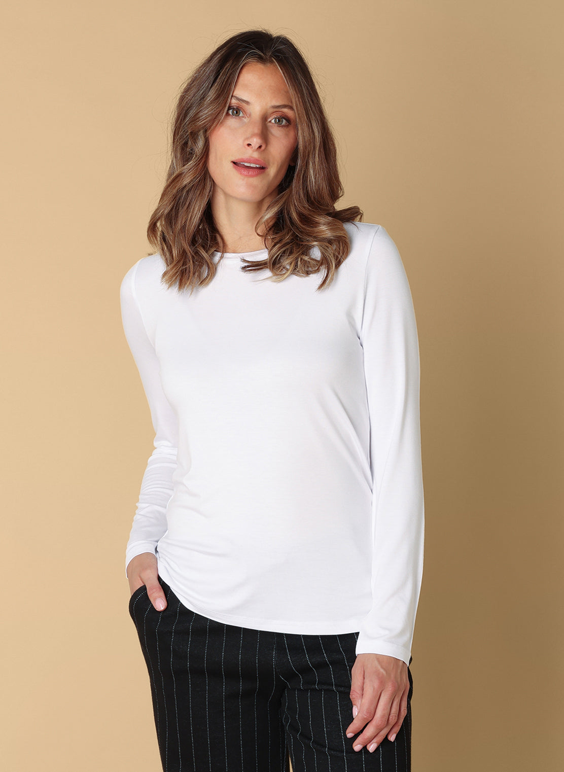 Revi | White