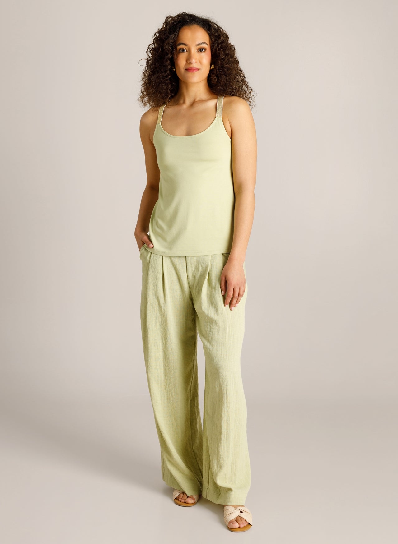 Ceyda | Pistachio