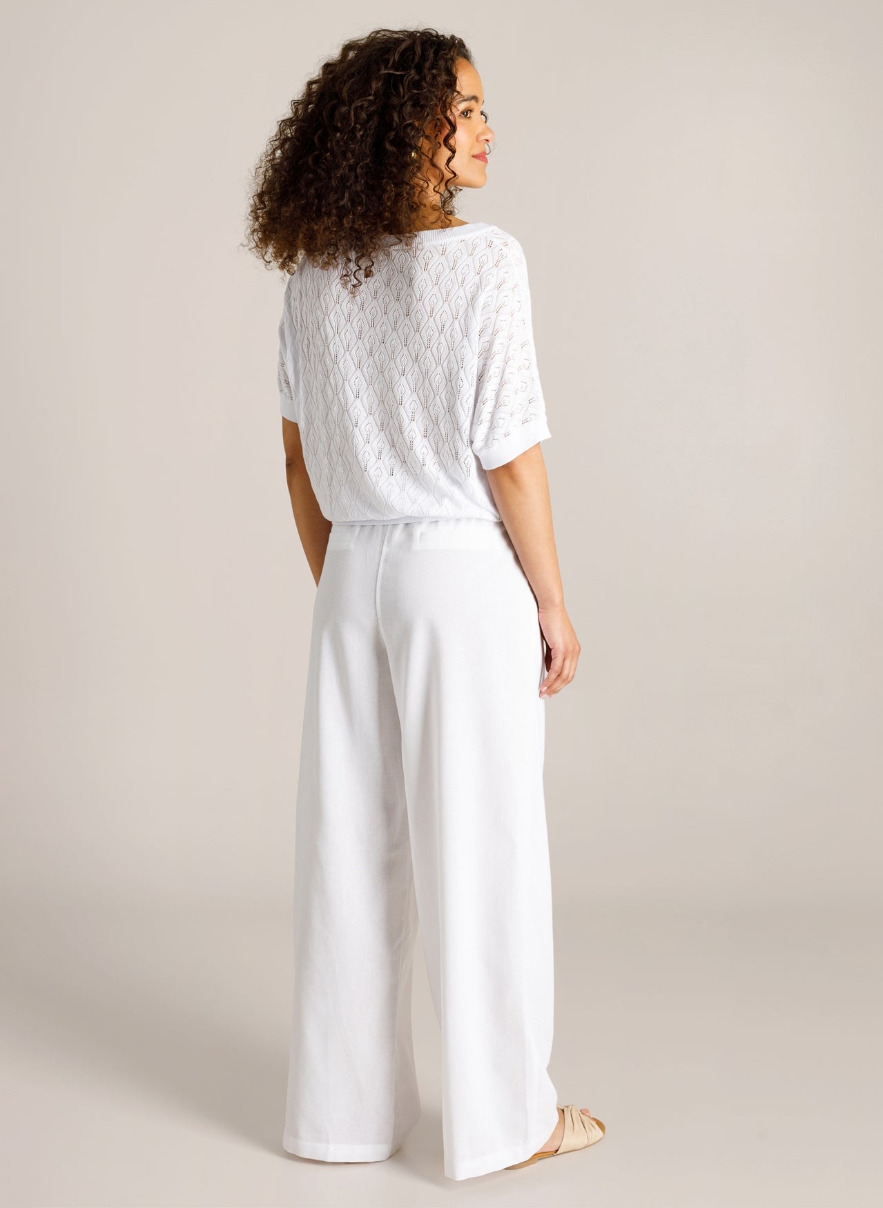 Ciara | White