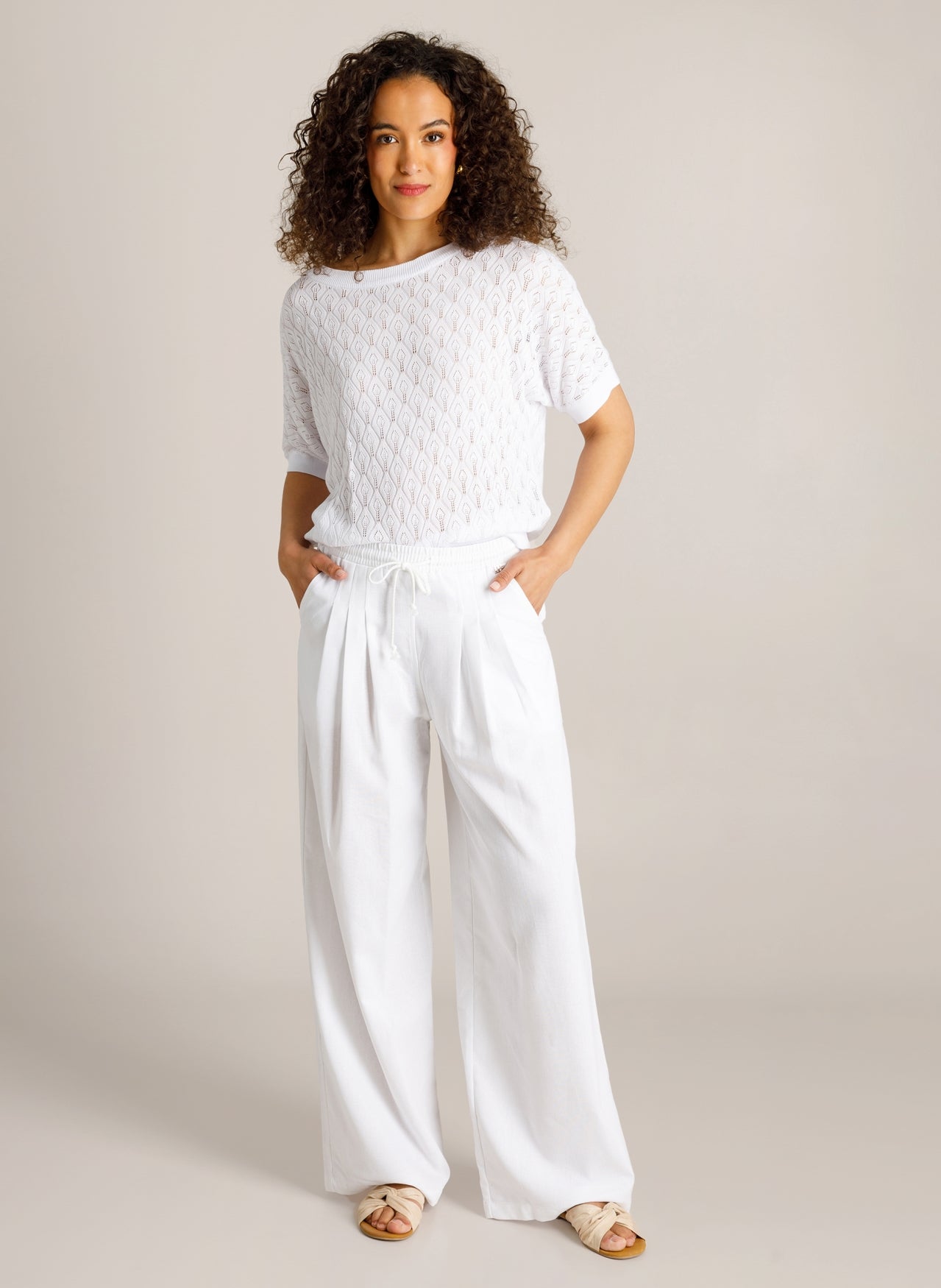Ciara | White