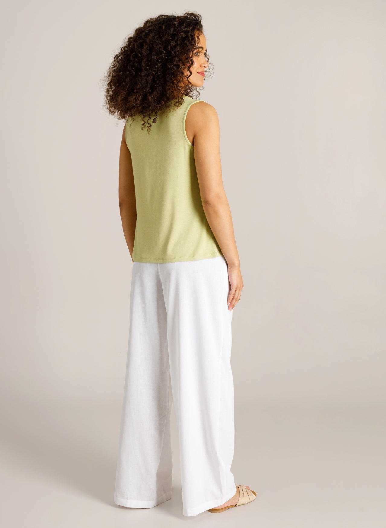 Christine | Pistachio