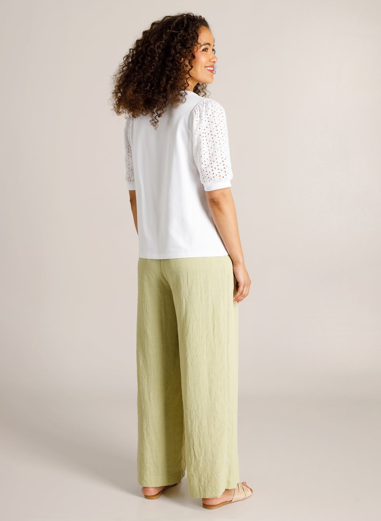Cilia | White