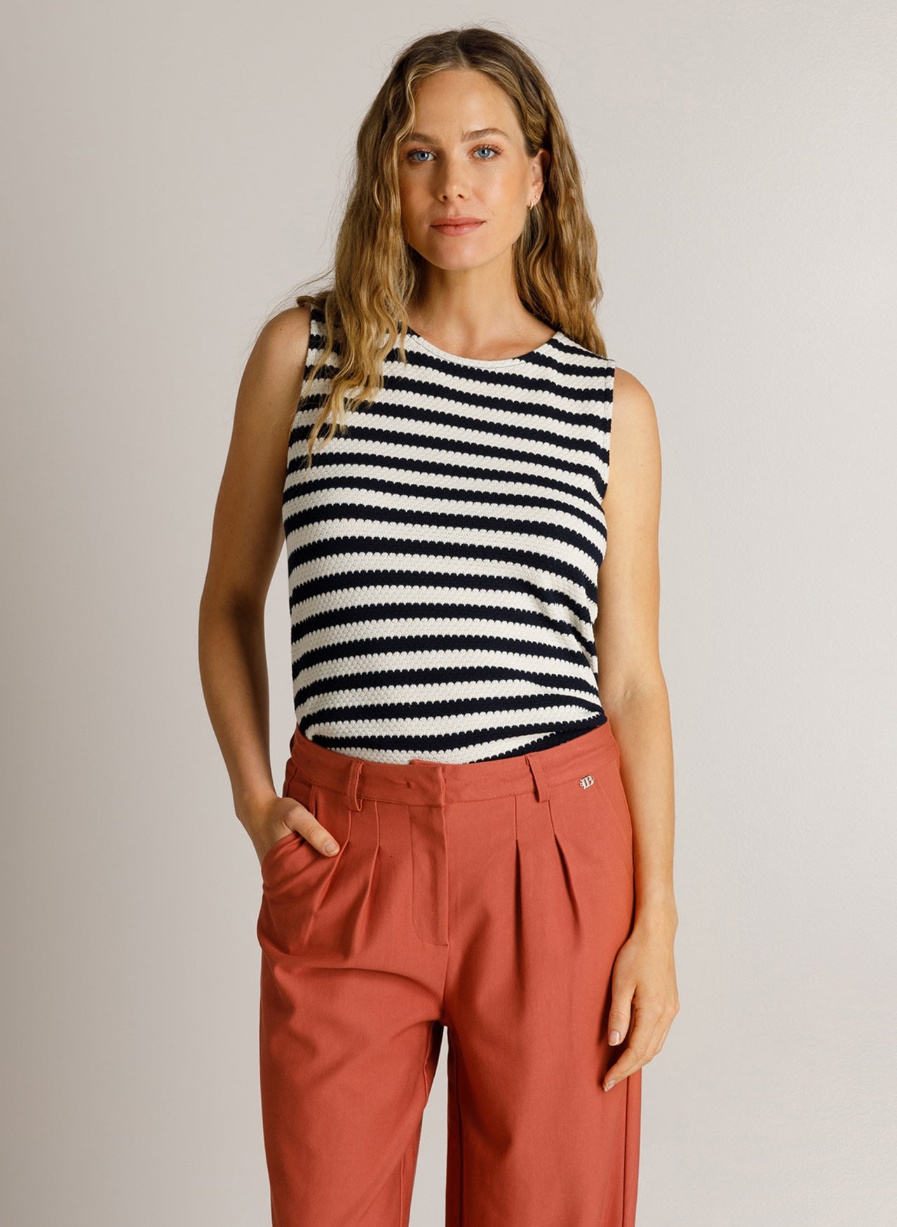 Dewi | Dark Blue/Multi col