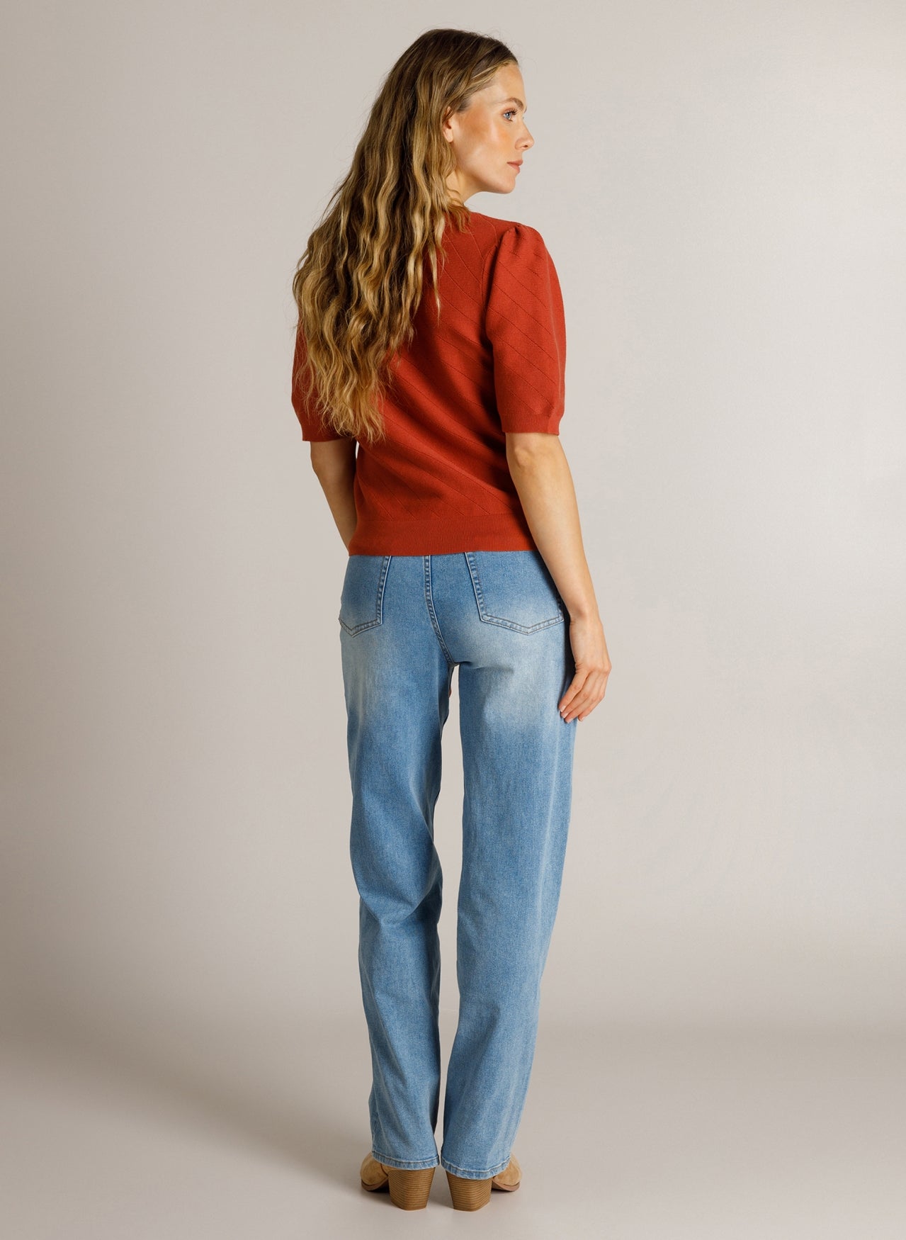 Dorien | Barn Red