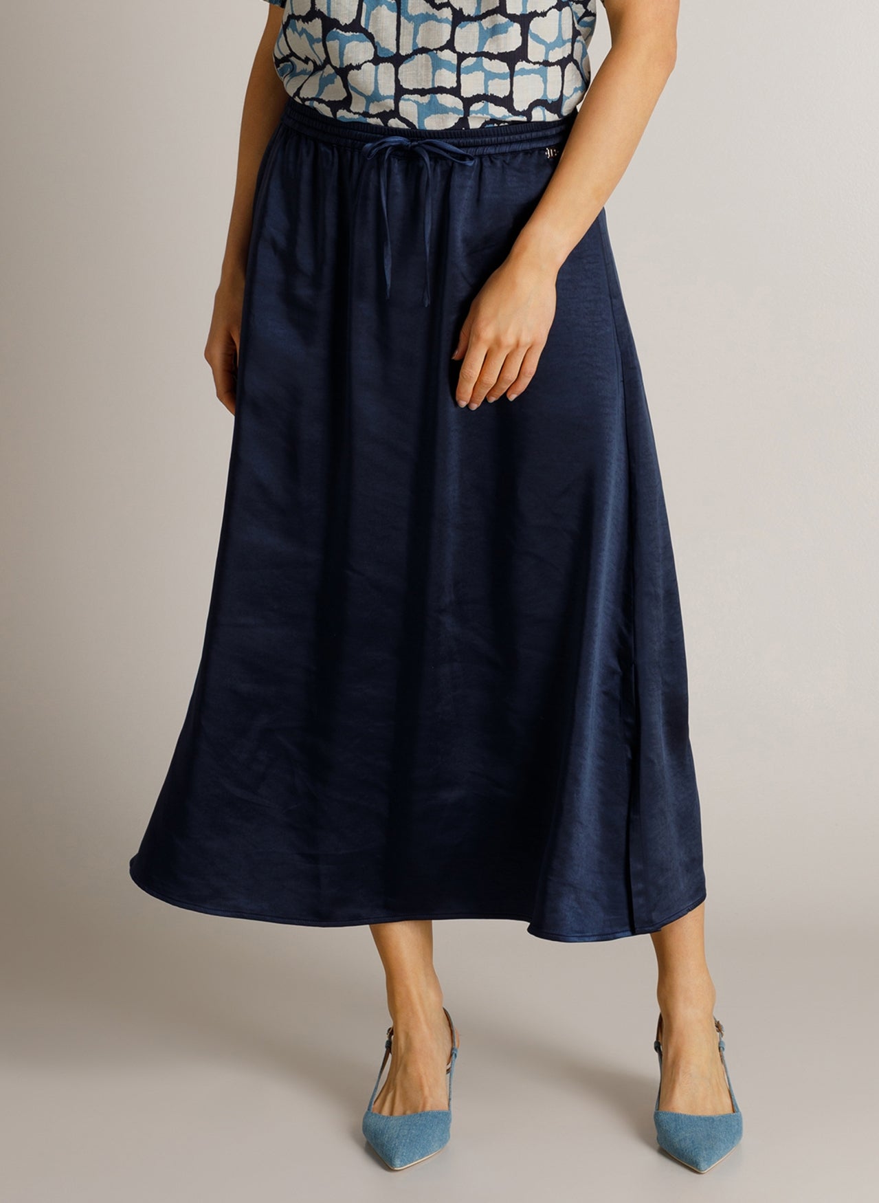 Dilana | Dark Blue