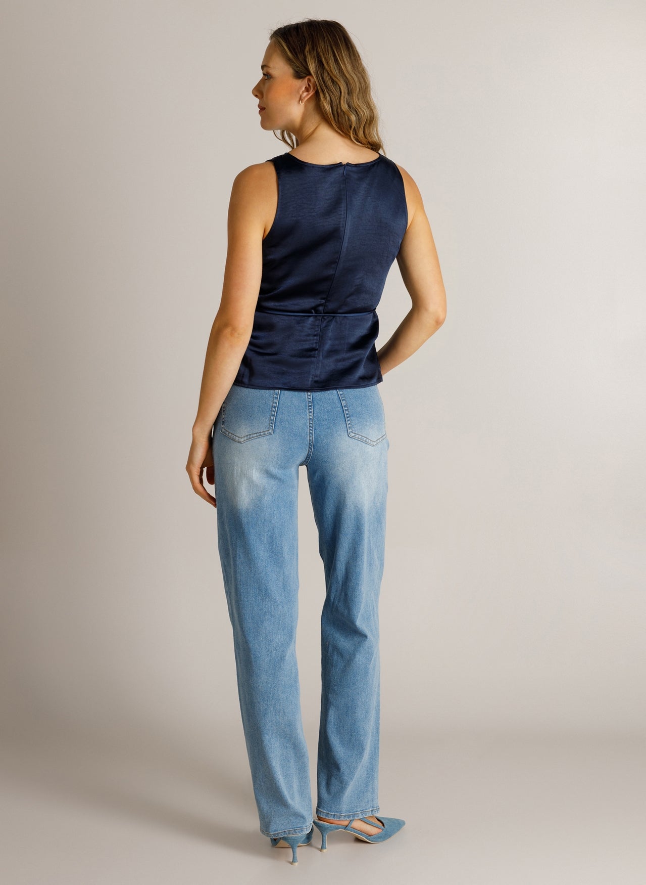 - | Dark Blue
