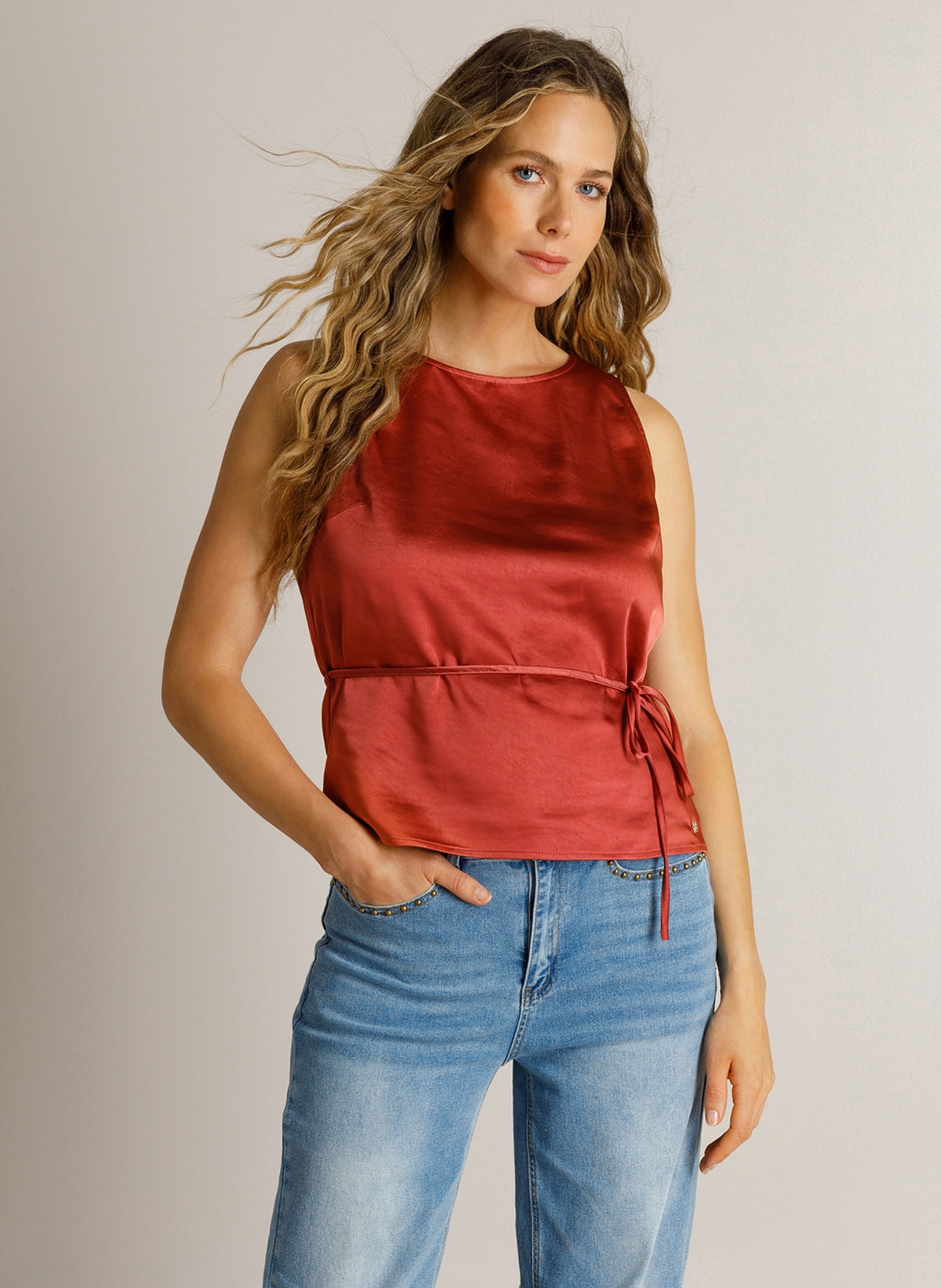 - | Barn Red