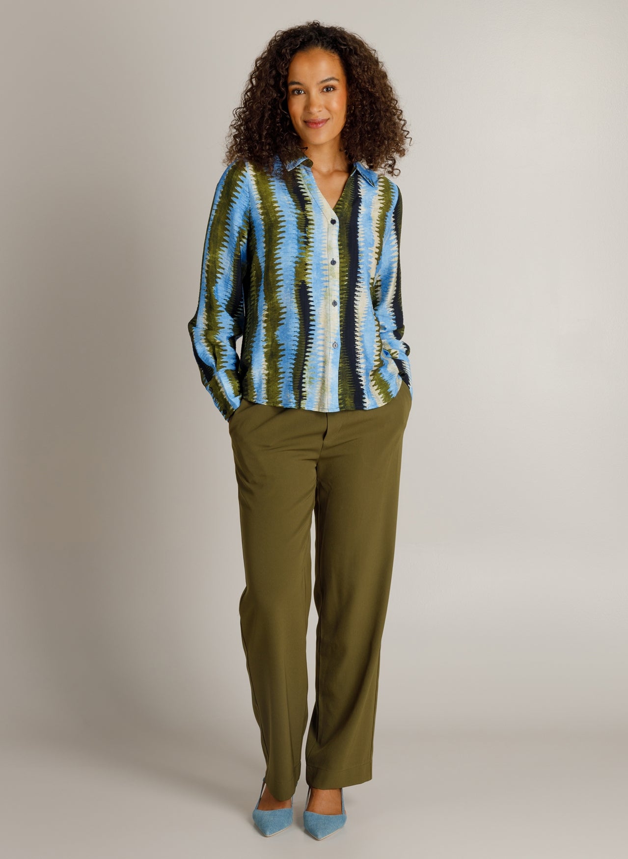 Huda | Sky Blue/Multi color
