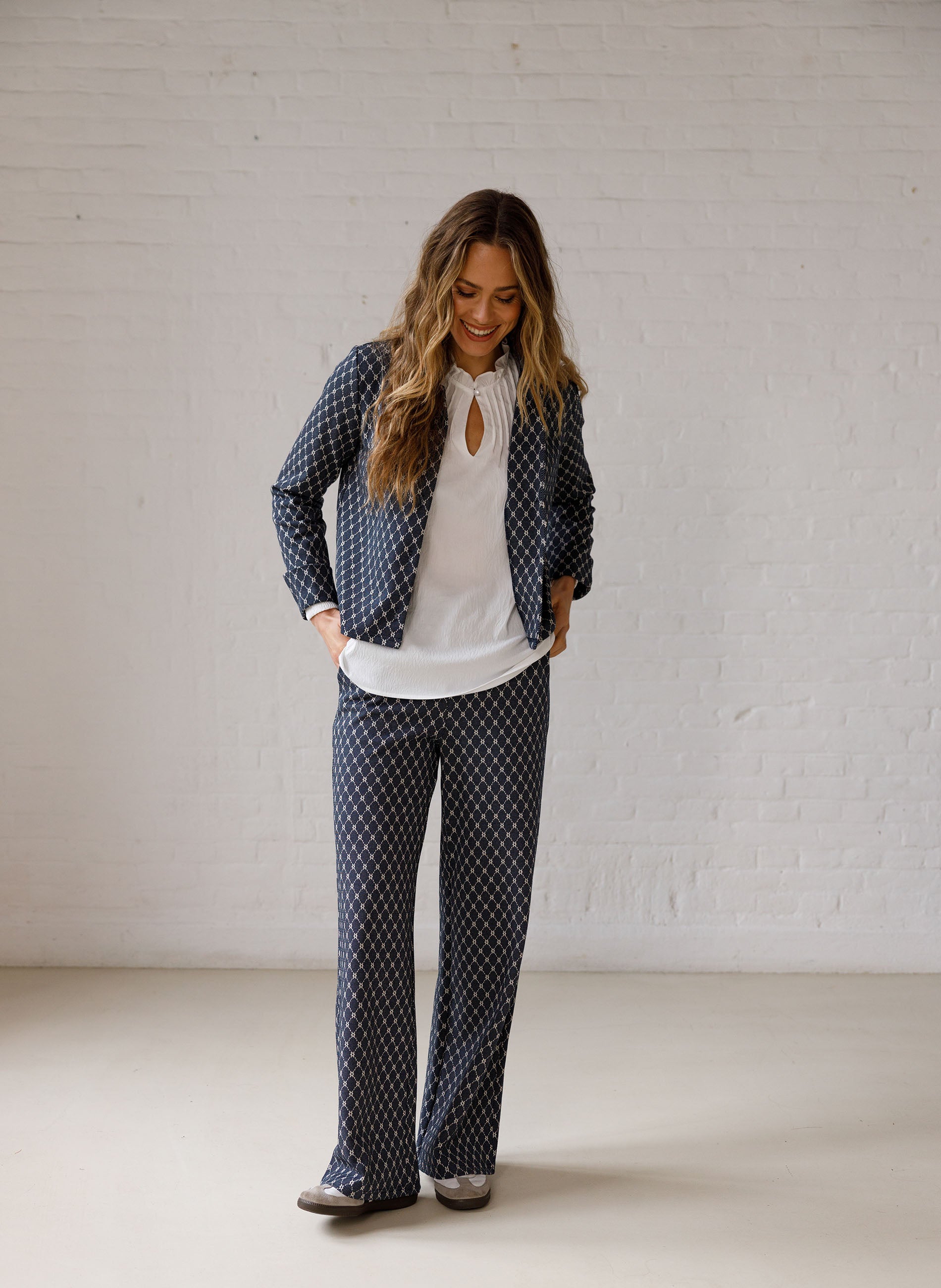 Hege | Dark Blue/Multi col