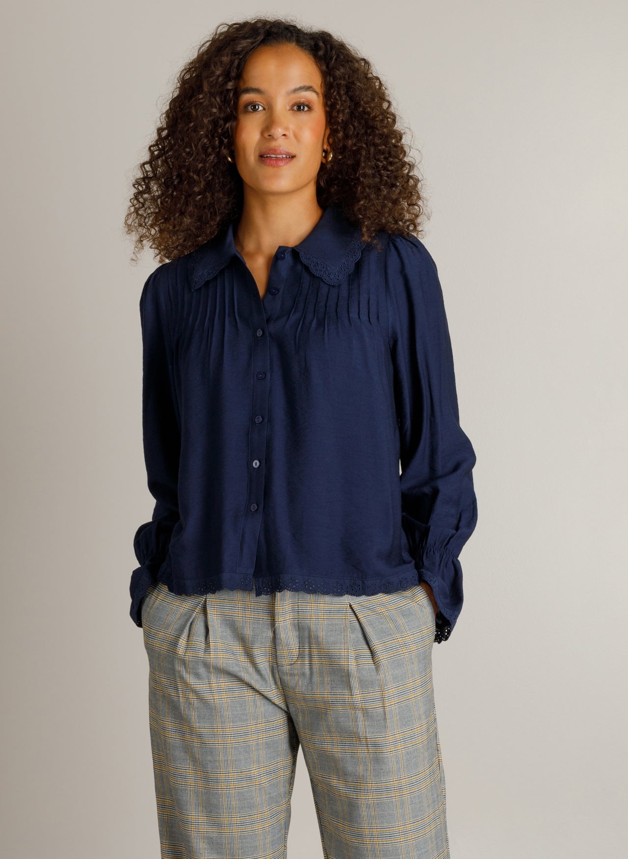 Hella | Dark Blue