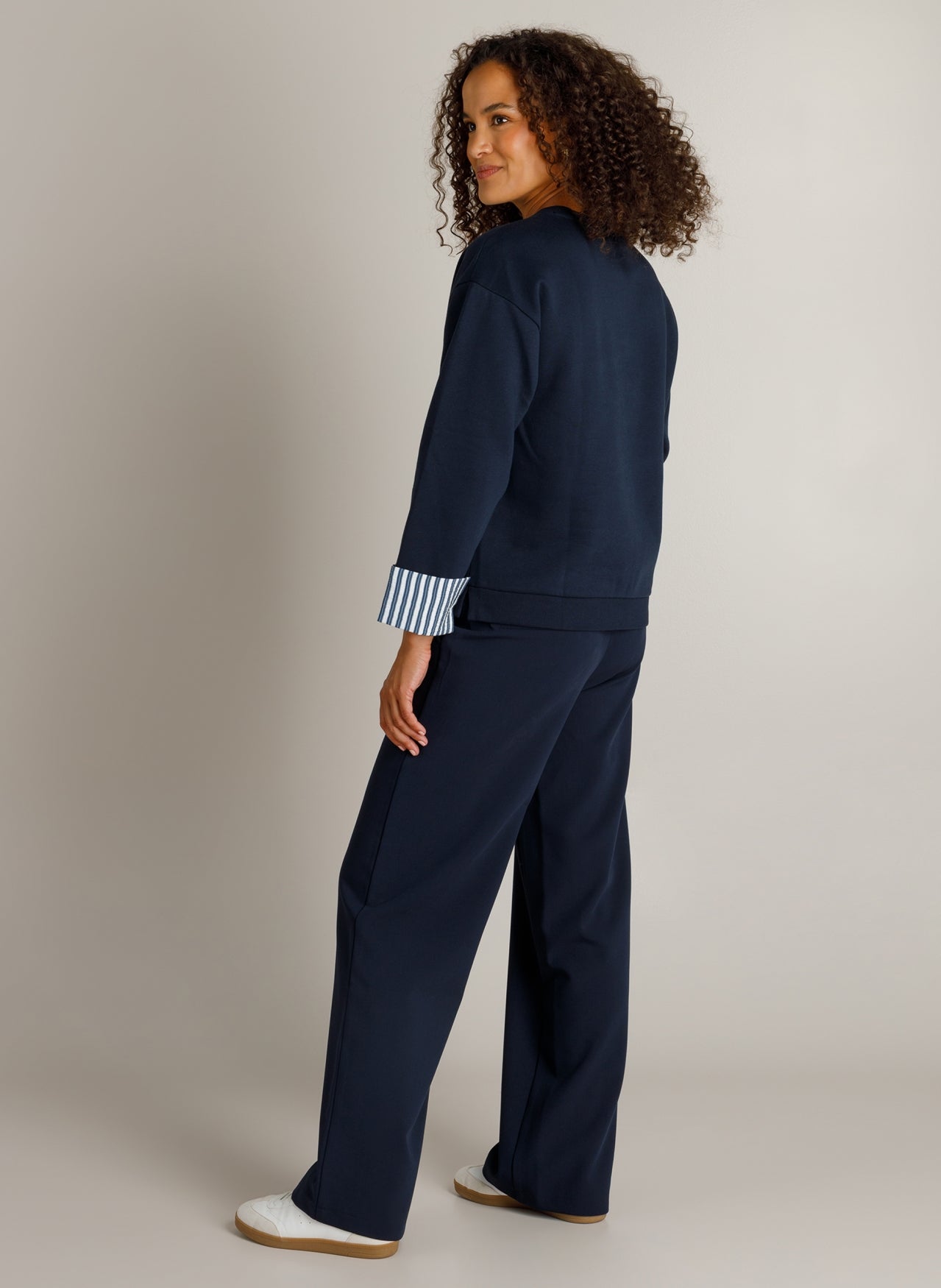 Hena | Dark Blue