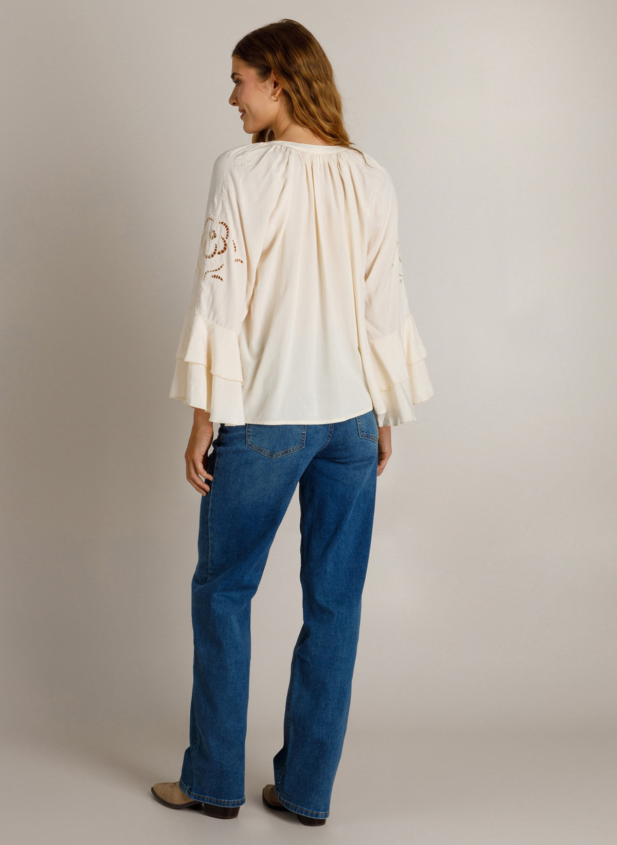 Kaitlyn | Off White