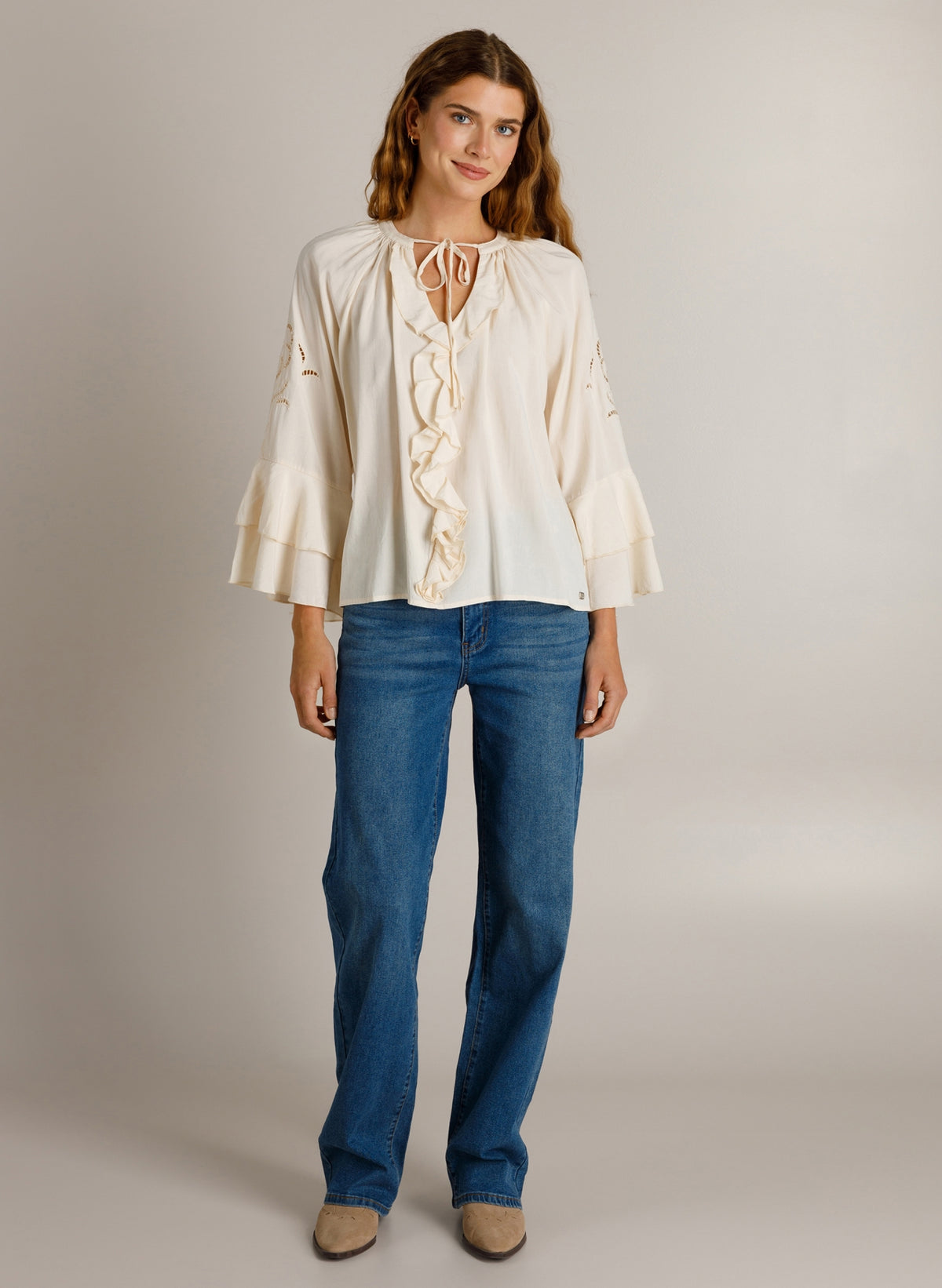 Kaitlyn | Off White
