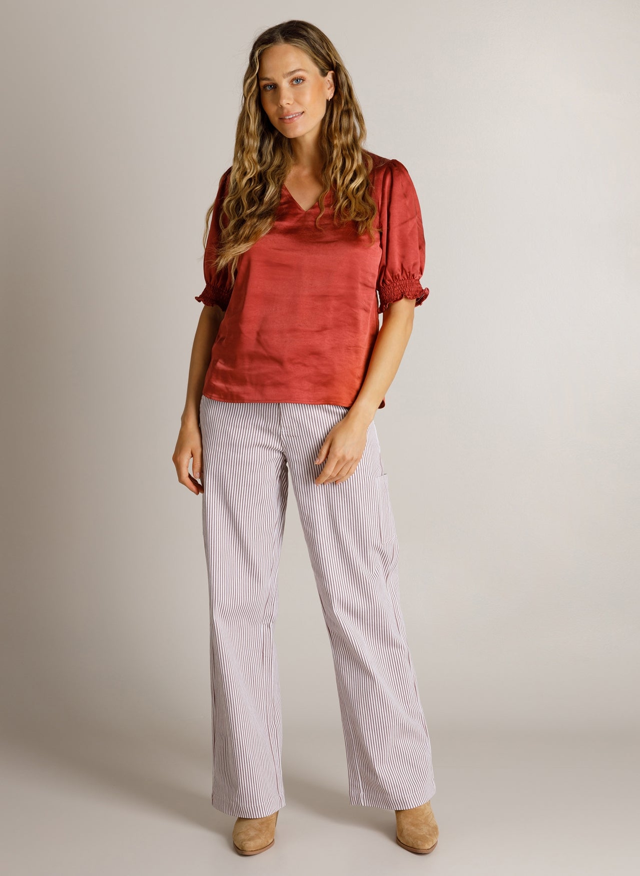 Doreen | Barn Red