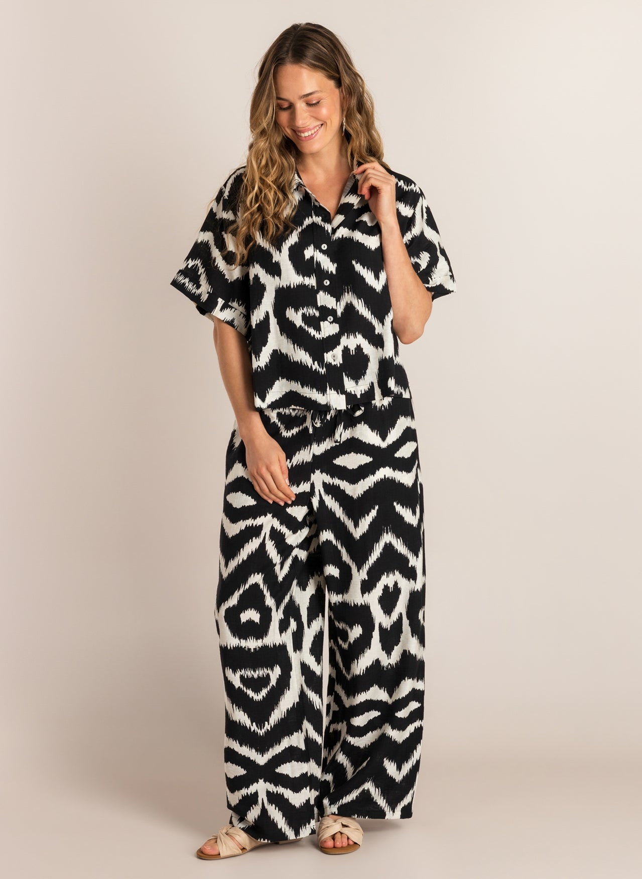 Cenna | Black/Multi-Colour