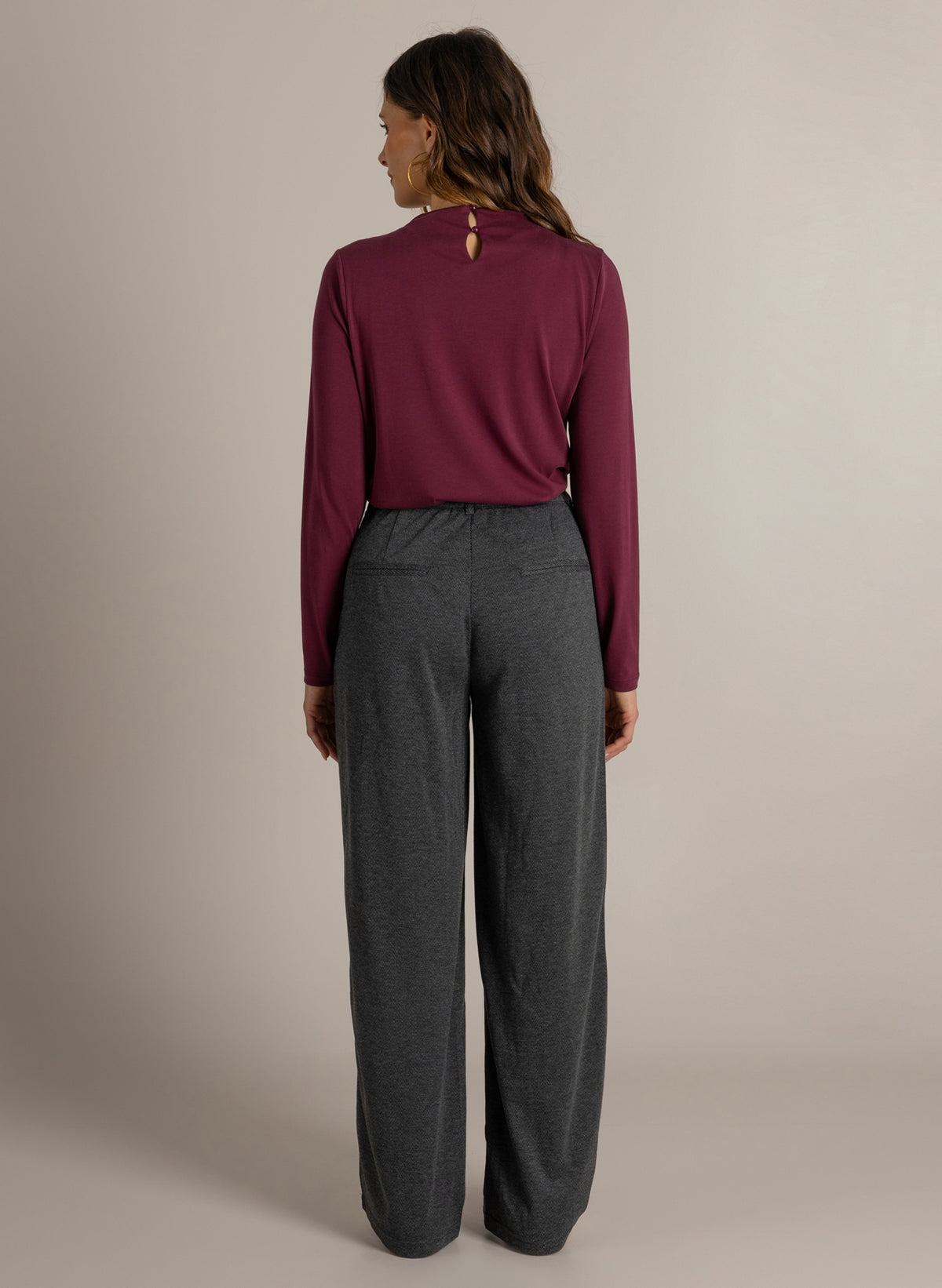 IBMilika | Dark Grey
