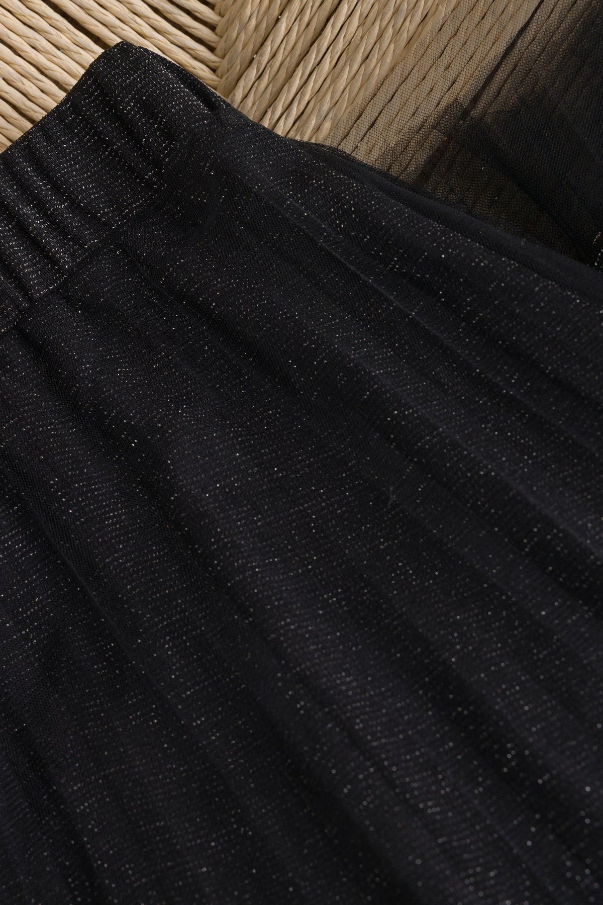 IBMirja | Black