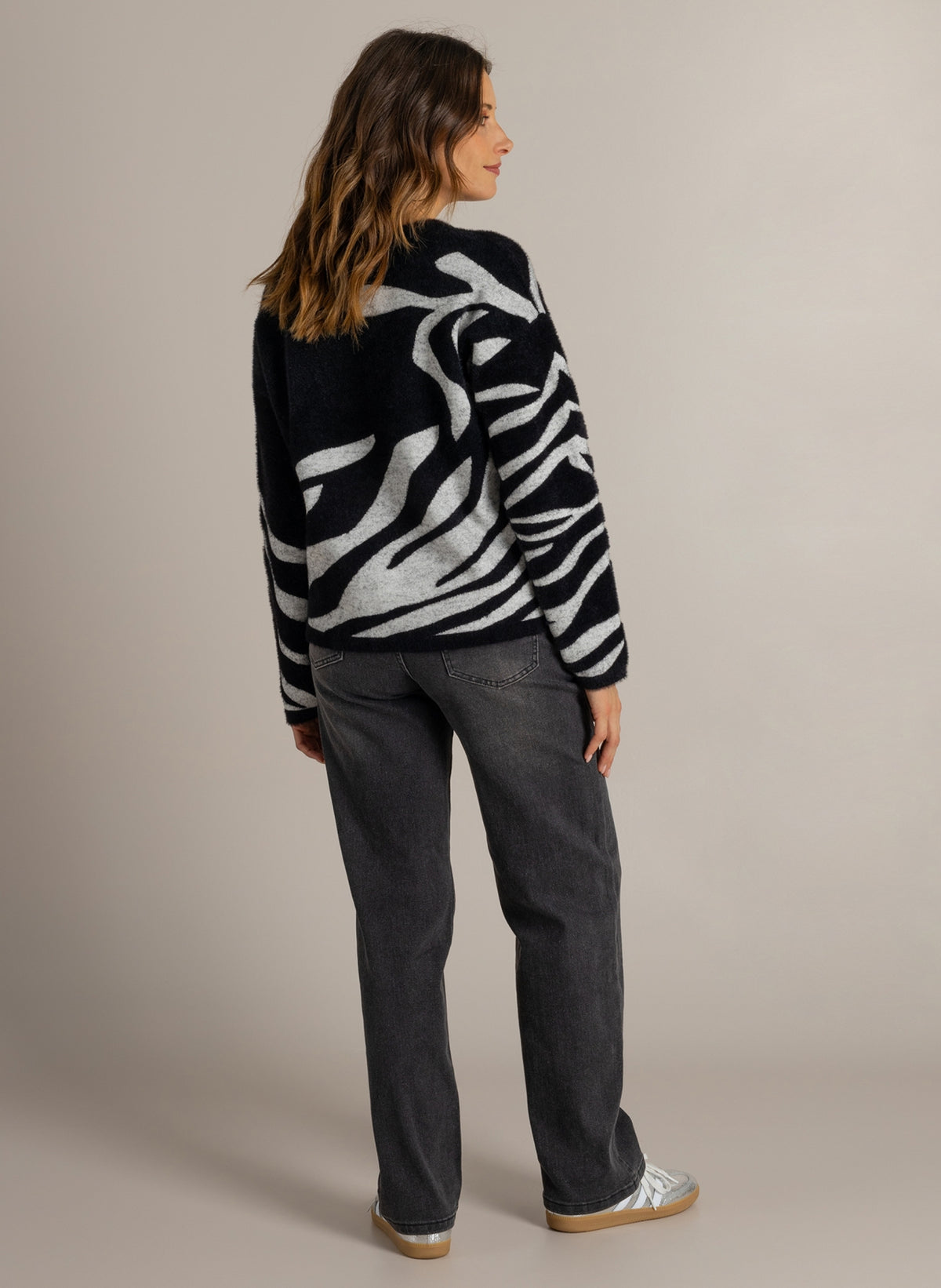 IBMarlou | Black/Multi-Colour