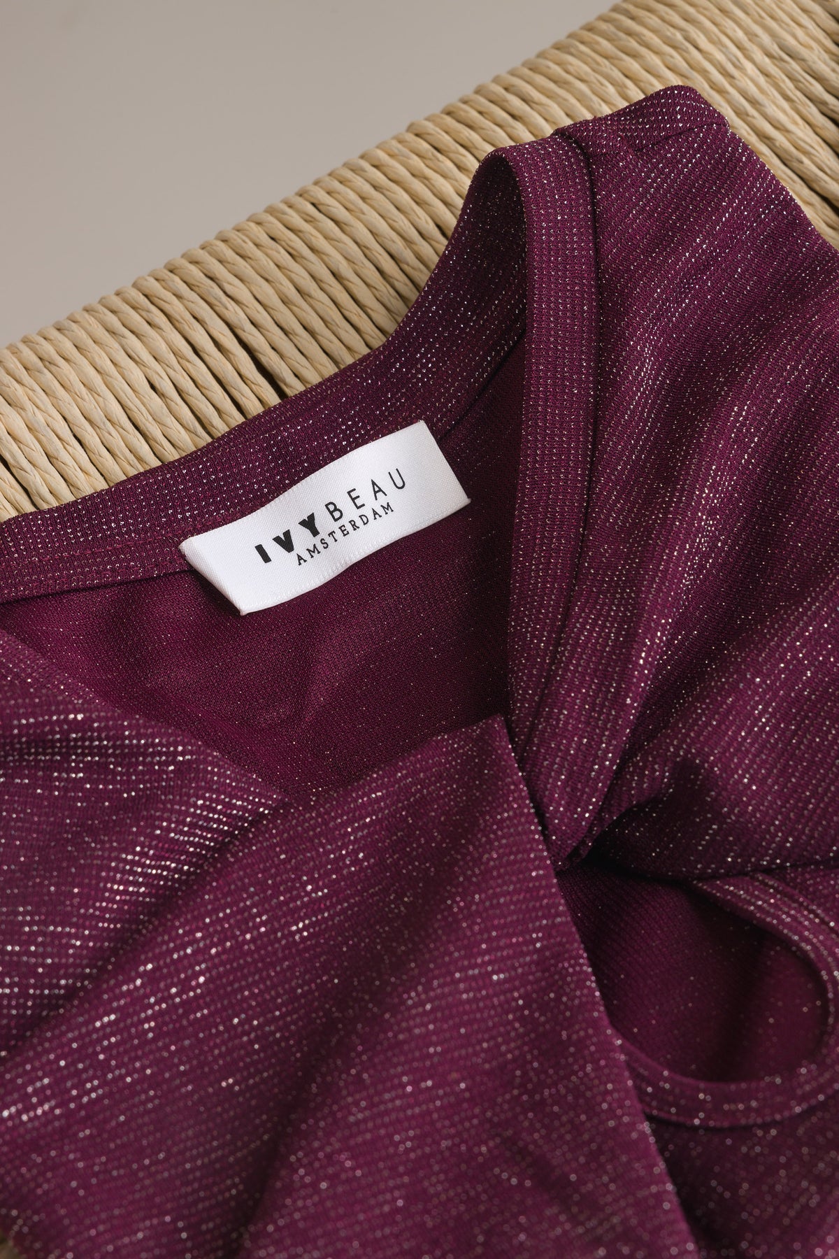 IBMyron | Dark Wine Red